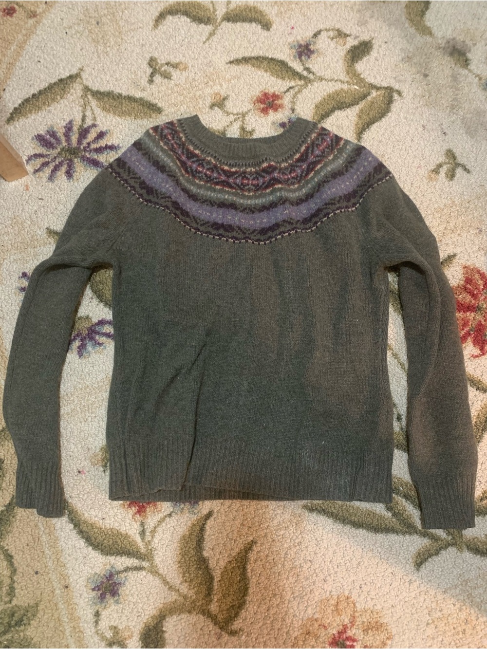Olive Green Skyr patterned neck Women's Sweater